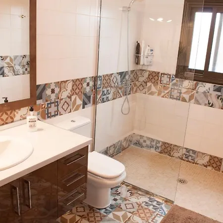 Tinizara Villa Arona (Tenerife)