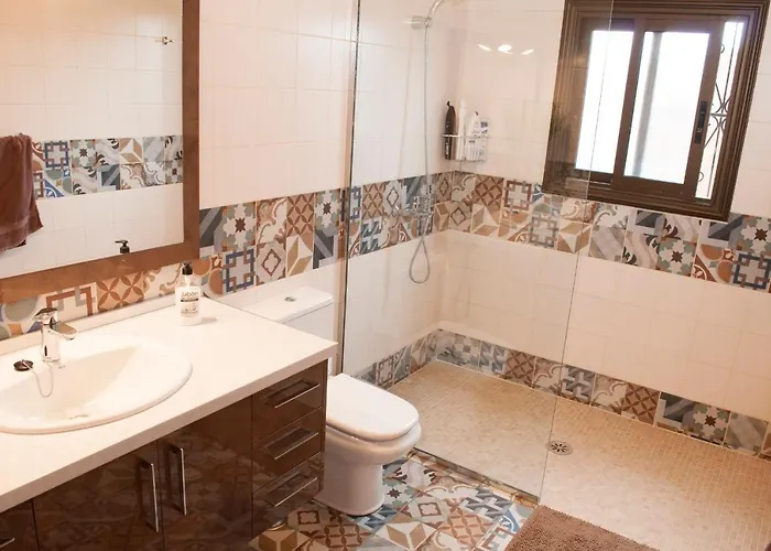 Tinizara Villa Arona (Tenerife)