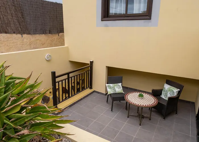 Tinizara Villa Arona (Tenerife)